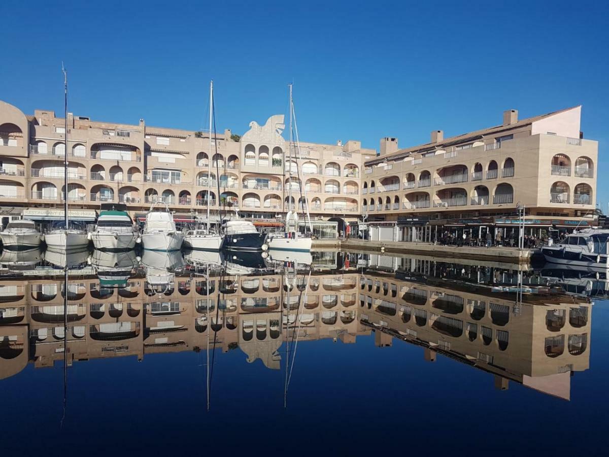 Residence Port Hyeres Les Palmiers Bagian luar foto